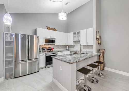 apt-b-8888 Thumbwood Cir, Boynton Beach, FL, 33436-7904 | Card Image