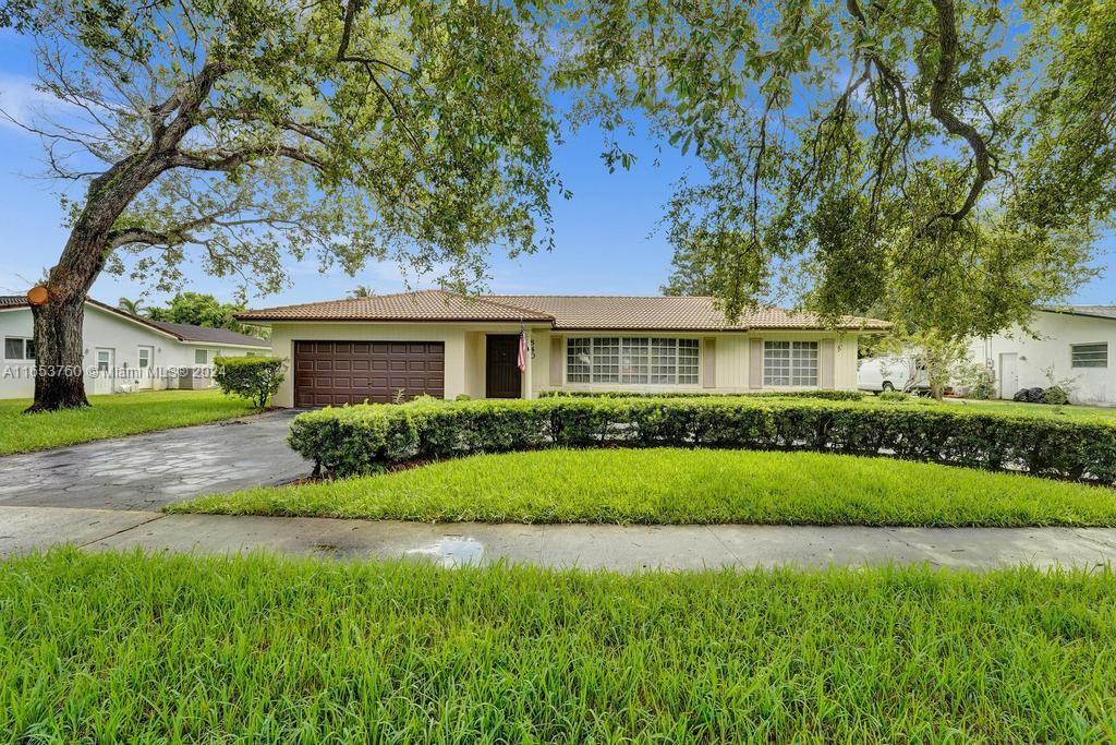 59th Ave, Plantation, FL 33317
