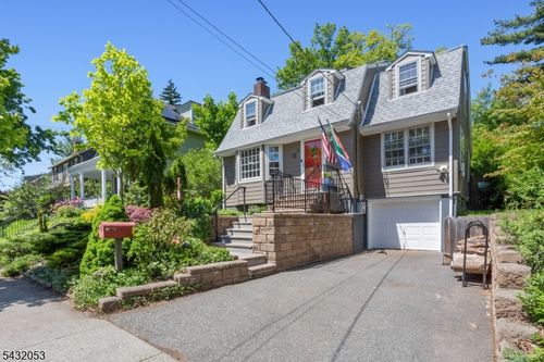 12 Overlook Ave, West Orange, NJ, 07052-4314 | Card Image
