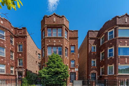 b-1121 N Leclaire Ave, Chicago, IL, 60651-3072 | Card Image