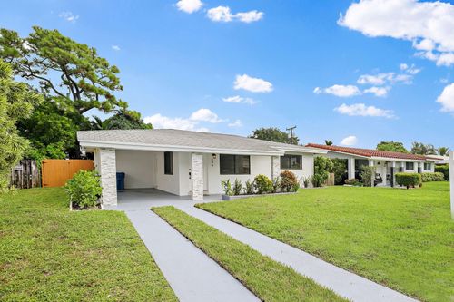 699 Ne 40th St, Oakland Park, FL, 33334-3031 | Card Image