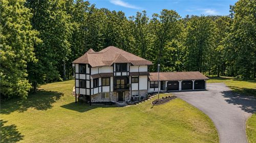 307 Fishers Rd, Pittsford, NY, 14534 | Card Image