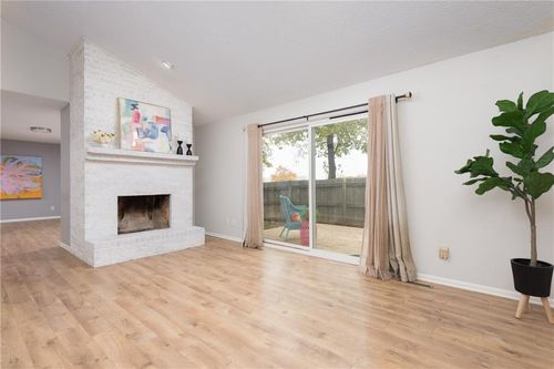 9604 Nieman Pl, Overland Park, KS, 66214-2260 | Card Image