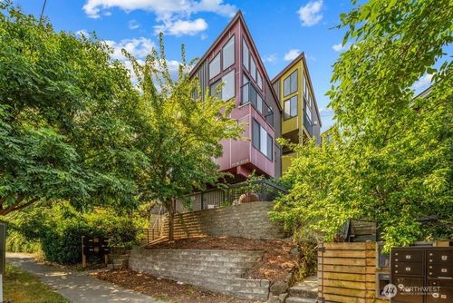 a-3026 Sw Avalon Way, Seattle, WA, 98126-2760 | Card Image