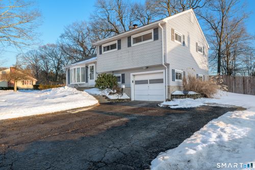 170 Monroe St, East Hartford, CT, 06118-2326 | Card Image