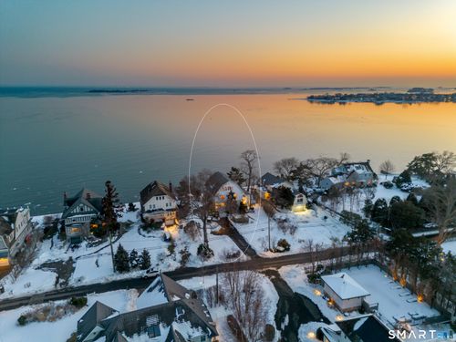 27 Owenoke Park, Westport, CT, 06880-6834 | Card Image