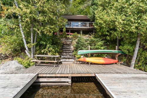 1392 Crumby Lake Dr, Dorset, ON, P0A1E0 | Card Image