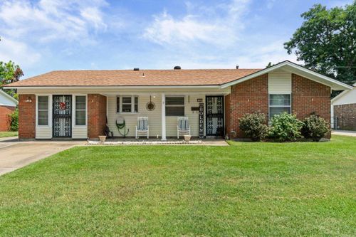 1307 S Dakota St, Pine Bluff, AR, 71601 | Card Image
