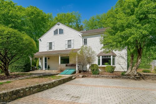 175R Mountain Rd, Wilton, CT, 06897-1526 | Card Image