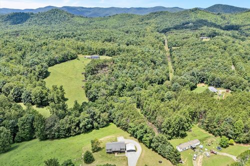 455 Twin Creeks Dr, Ferrum, VA, 24088-2217 | Card Image