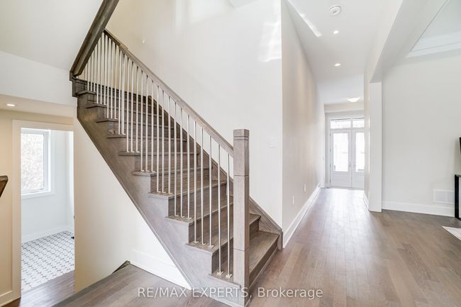 223 Factor St, House other with 4 bedrooms, 3 bathrooms and 2 parking in Kleinburg ON | Image 8