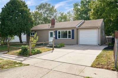 11 Thornton Drive, House other with 3 bedrooms, 1 bathrooms and null parking in Fairborn OH | Image 2