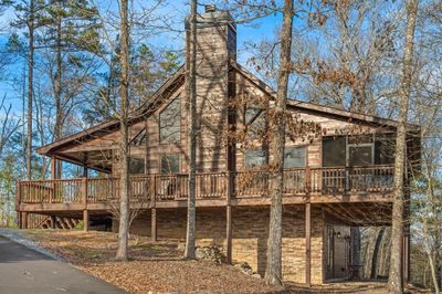 681 The Woods, House other with 3 bedrooms, 3 bathrooms and null parking in Mineral Bluff GA | Image 3