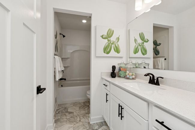 *Photo of model home, actual features may vary | Image 13