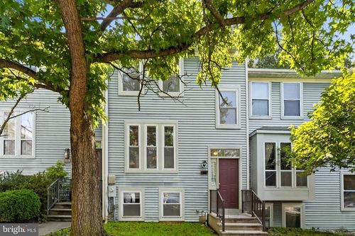 8112 Wooded Glen Ct, ELLICOTT CITY, MD, 21043-6940 | Card Image