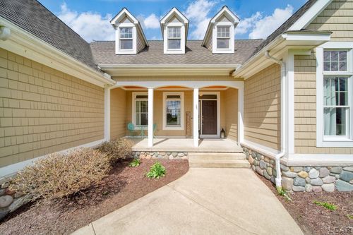 3950 Taylor Ln, Saline, MI, 48176-8882 | Card Image