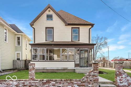 2450 Carrollton Ave, Indianapolis, IN, 46205-4406 | Card Image