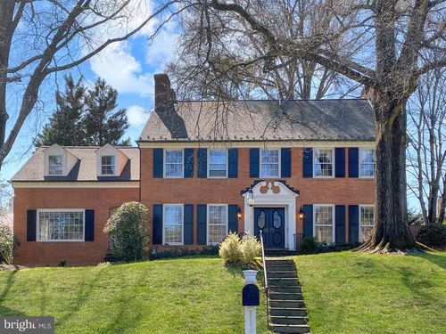 10008 Carmelita Dr, Rockville, MD, 20854-4251 | Card Image