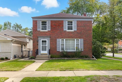 8301 Karlov Ave, Skokie, IL, 60076-2737 | Card Image
