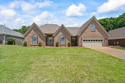 250 Lakewood Dr, Oakland, TN, 38060-6005 | Card Image