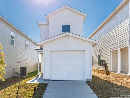 12136 La Cuchilla, San Antonio, TX, 78245-5323 | Card Image