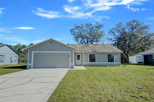 637 Twin Lake Ave, DELTONA, FL, 32738-9084 | Card Image