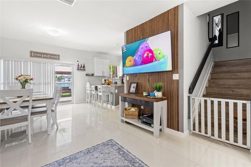 8559 Sw 214th Ln, Cutler Bay, FL, 33189-7344 | Card Image