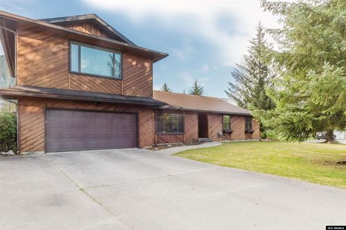 4403 Taku Blvd, Juneau, AK, 99801-9285 | Card Image