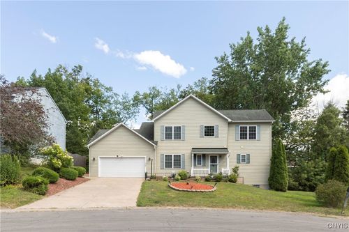 113 Calypso Cir, Liverpool, NY, 13088-4368 | Card Image