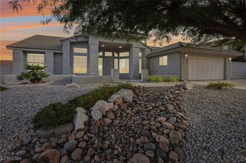 639 Marina Dr, Boulder City, NV, 89005-1048 | Card Image
