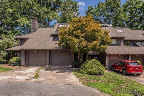 1561 Birnam Dr, CHARLOTTESVILLE, VA, 22901-8926 | Card Image