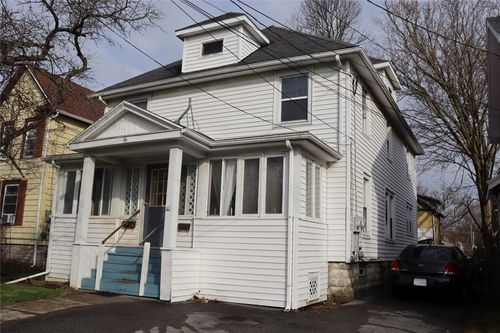 36 N Lyon St, Batavia, NY, 14020-1306 | Card Image