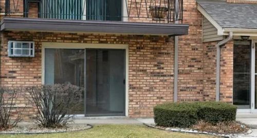 502-5321 Waterbury Dr, Crestwood, IL, 60418-2195 | Card Image