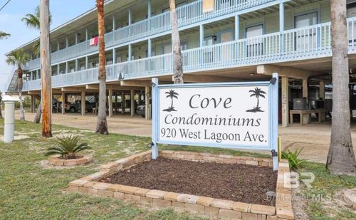 920 W Lagoon Ave, Gulf Shores, AL, 36542-6352 | Card Image