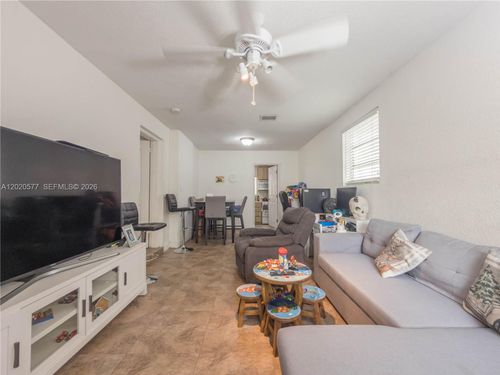b-410 Pinecrest Dr, Miami Springs, FL, 33166 | Card Image