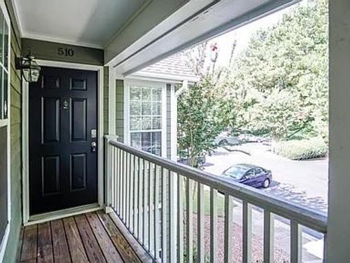 510 Berkeley Woods Dr, Duluth, GA, 30096-6352 | Card Image