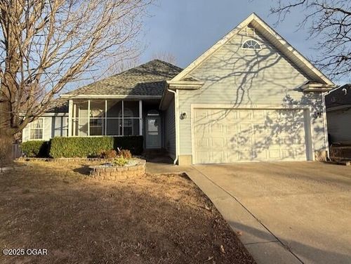 2715 N Missouri Ave, Joplin, MO, 64801-9019 | Card Image