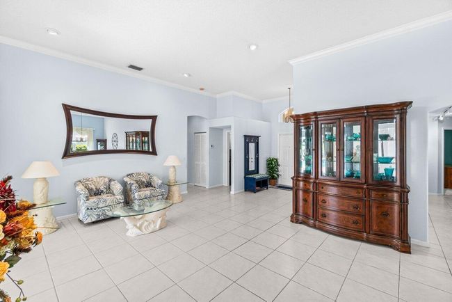 5946 Bay Hill Cir, House other with 4 bedrooms, 2 bathrooms and null parking in Lake Worth FL | Image 11