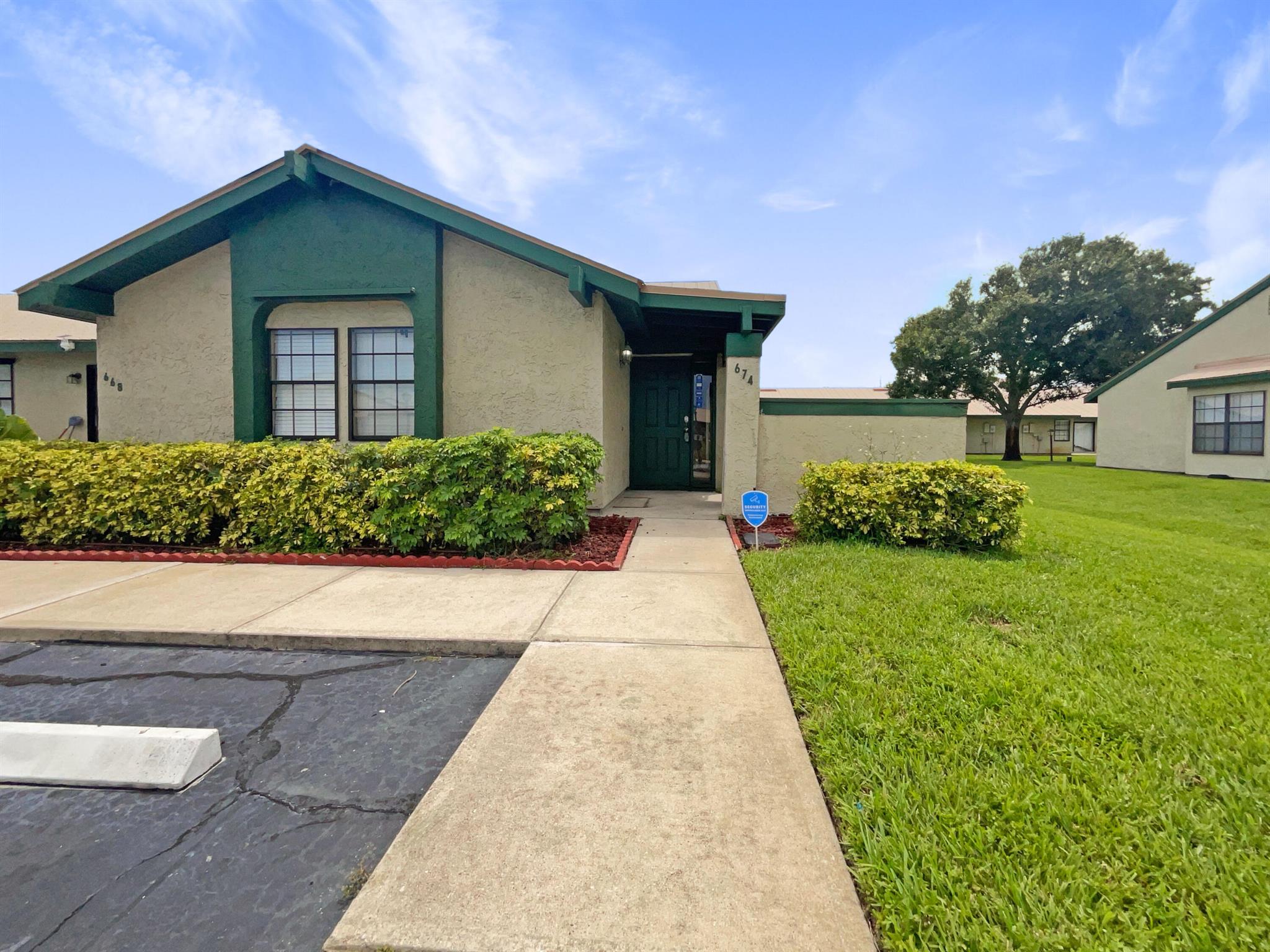 Veronica Ave, Port Saint Lucie, FL 34953