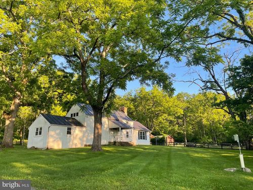 3671 Halfway Rd, THE PLAINS, VA, 20198-1822 | Card Image