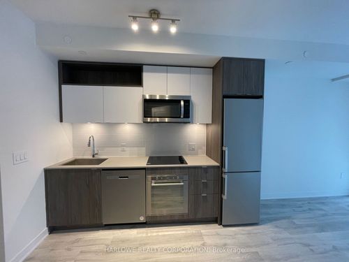 930-se-60 Princess Street, Toronto, ON, M5A2C7 | Card Image