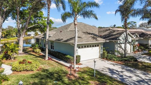 526 Catalina Isles Cir, VENICE, FL, 34292-3968 | Card Image