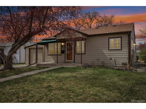 977 Yates St, Denver, CO, 80204-2836 | Card Image