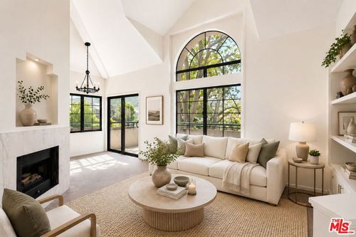 328-18129 Erik Ct, Canyon Country, CA, 91387 | Card Image
