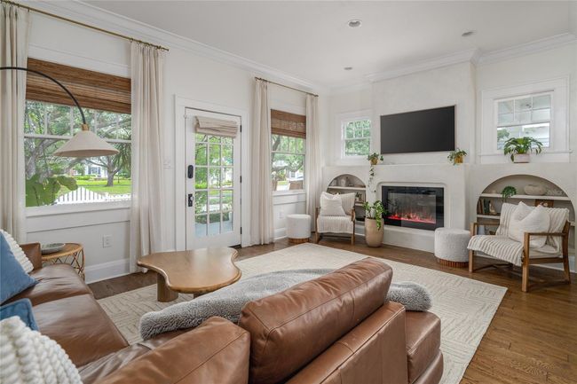 2412 W Prospect Rd, House other with 6 bedrooms, 5 bathrooms and null parking in TAMPA FL | Image 5