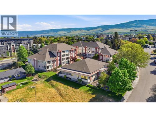 118-920 Saskatoon Rd, Kelowna, BC, V1X7P8 | Card Image