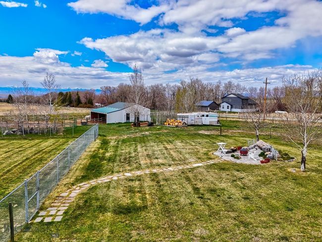 4 Elk Hills Rd, House other with 3 bedrooms, 2 bathrooms and null parking in Sheridan MT | Image 7