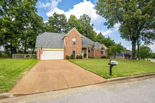 25 Norma Carol Cv, Oakland, TN, 38060-3338 | Card Image