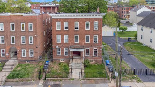 160 Lawrence St, Hartford, CT, 06106-4663 | Card Image