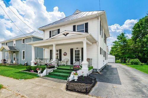 35 W Front St, New Holland, OH, 43145-9665 | Card Image